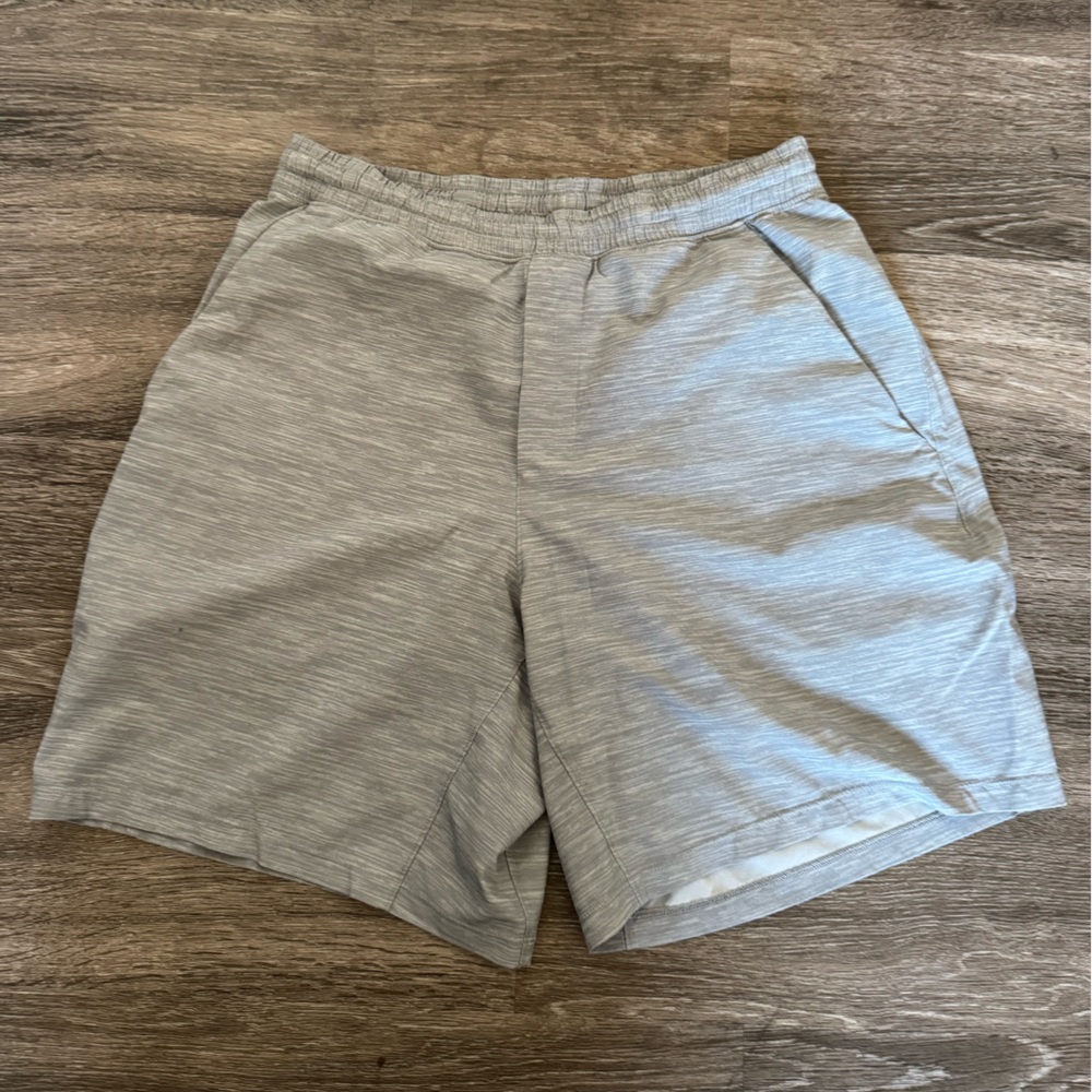 Men’s lululemon shorts